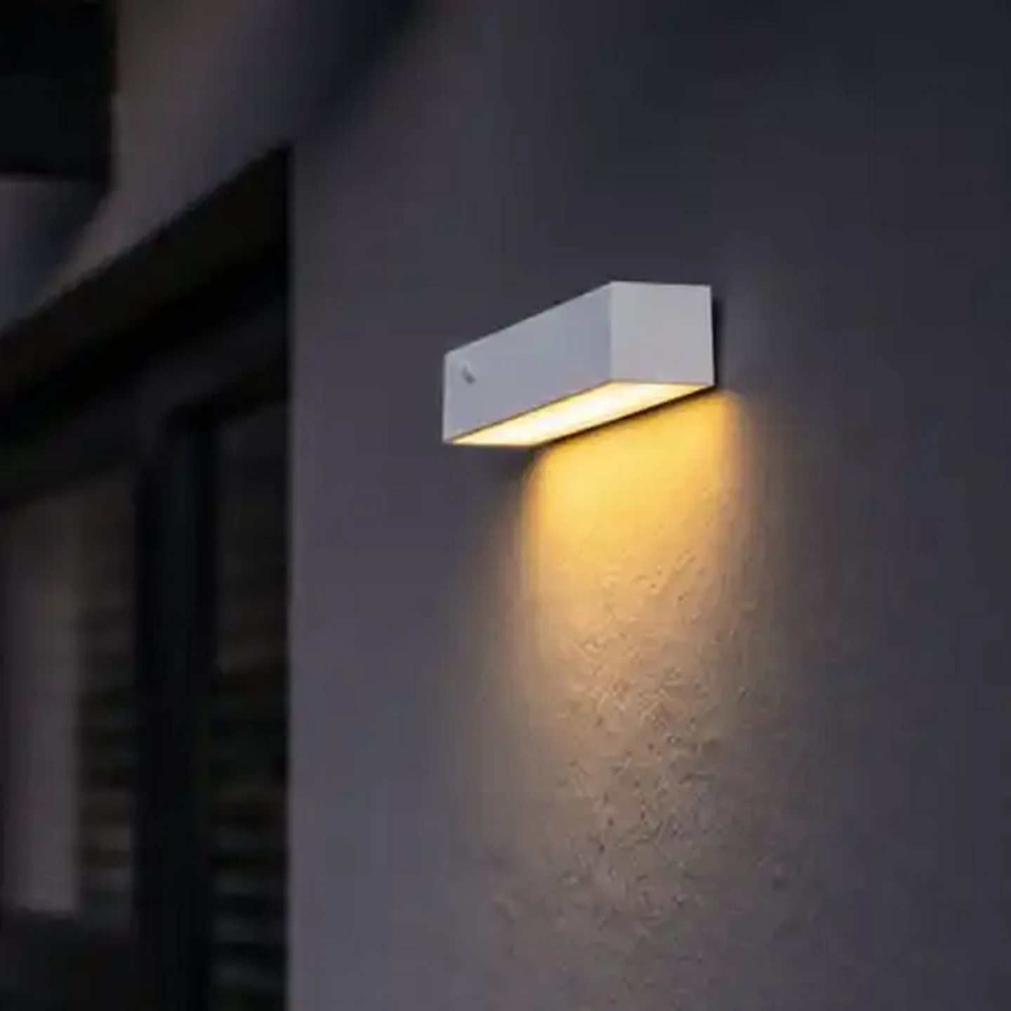 Image of Litehouse White Solar Wall Light