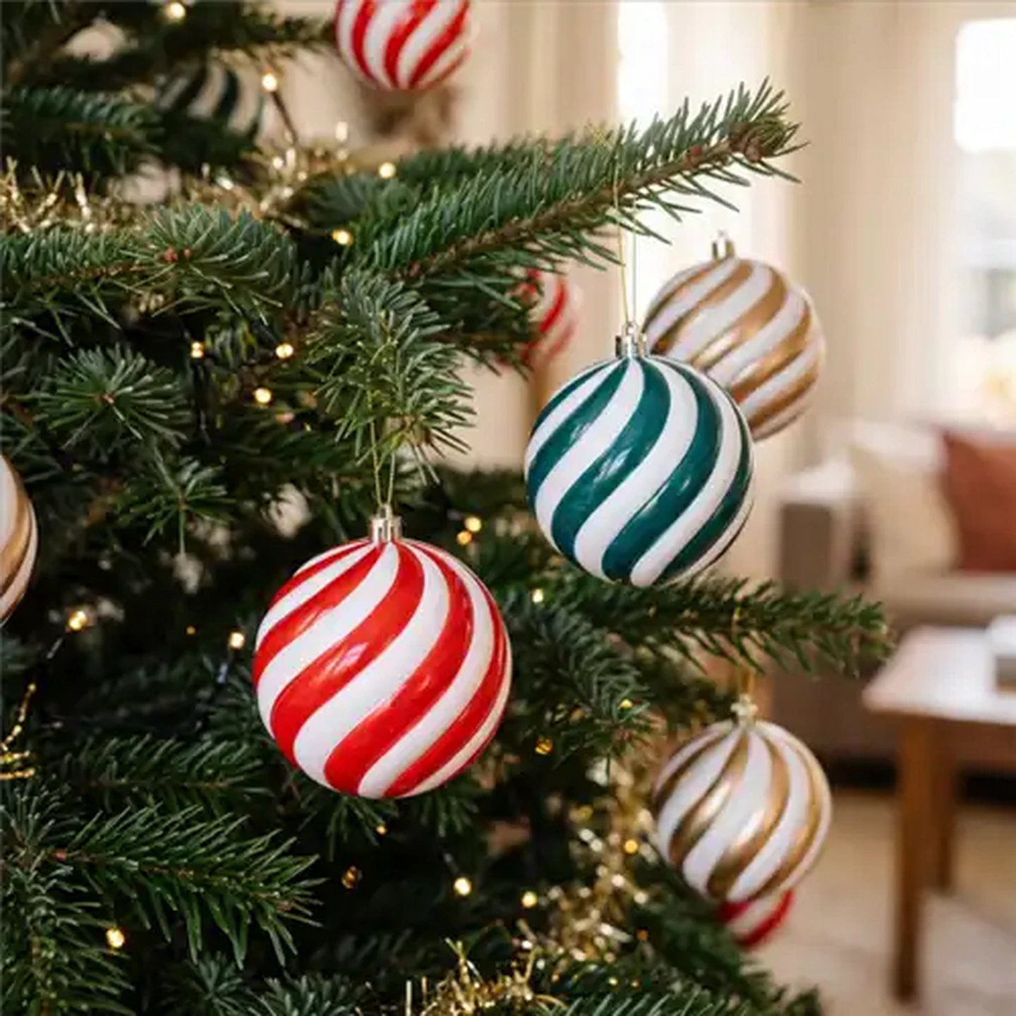 Image of Santa's Choice Christmas Baubles 10cm 9-Pack