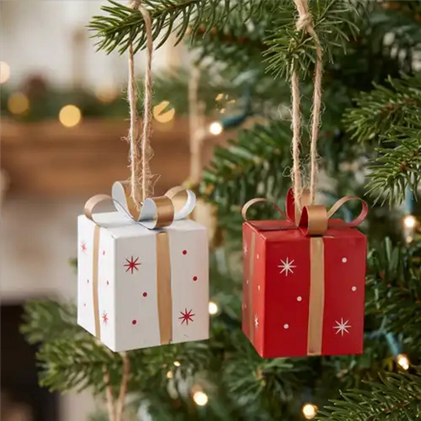 Image of Santa's Choice Hanging Present Christmas Tree Decoration 7cm (Colour May Vary)