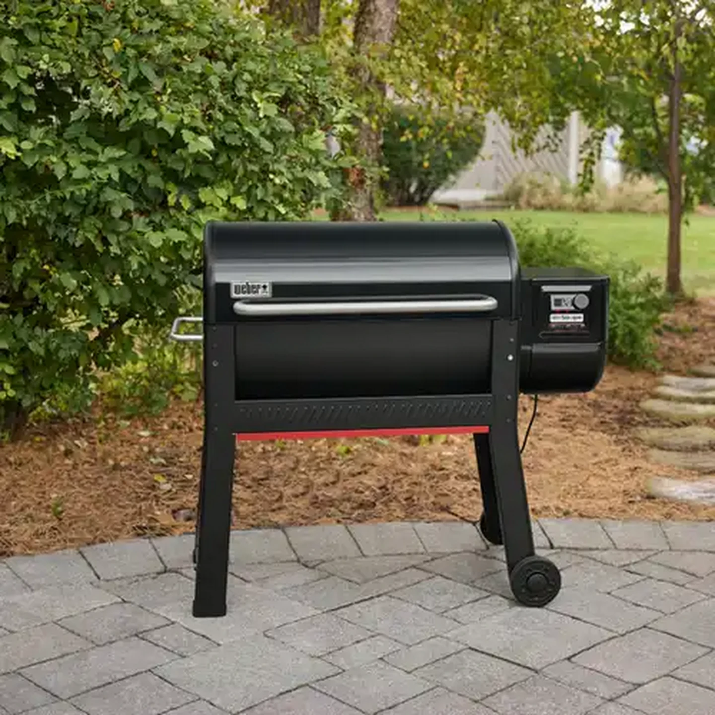 Image of Weber Smoque Pellet Smoker XL