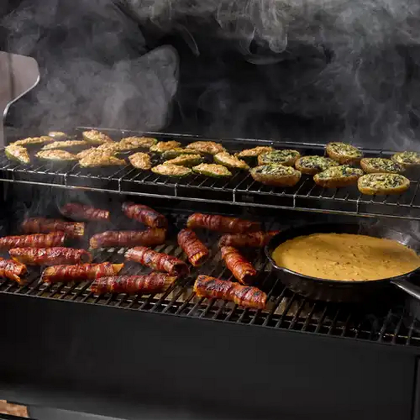 Image of Weber Smoque Pellet Smoker XL
