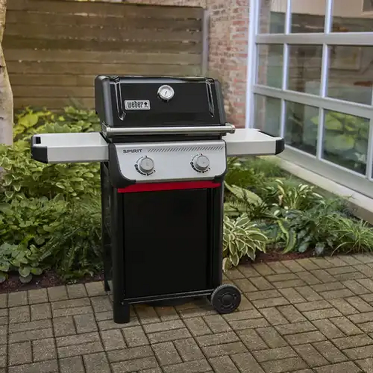 Image of Weber Spirit® E-210 Gas Braai