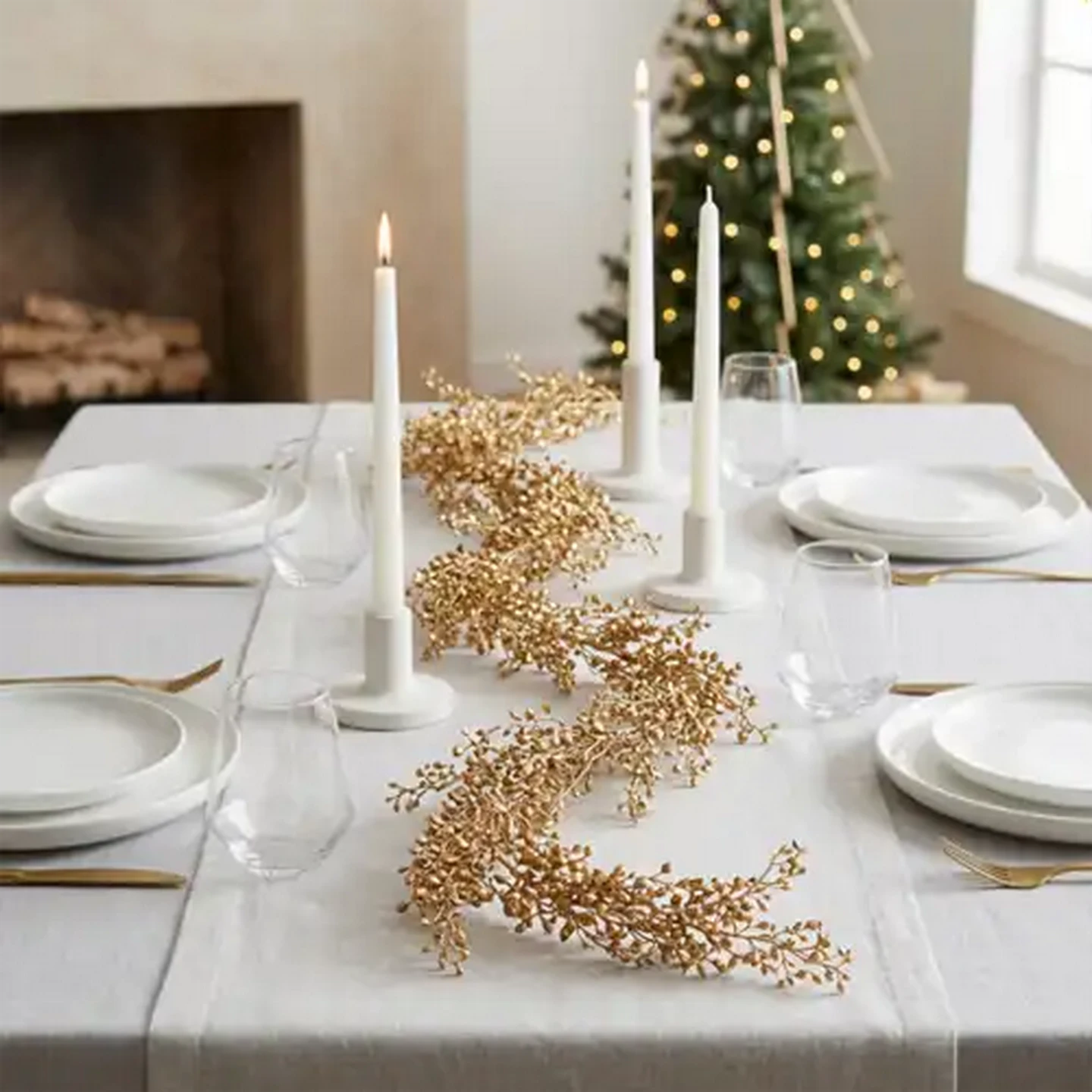 Image of Santa's Choice Metallic Gold Leaf Garland 1.8m